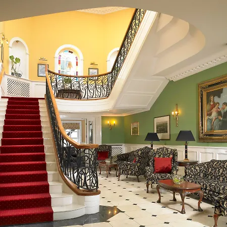 Dromhall Hotel