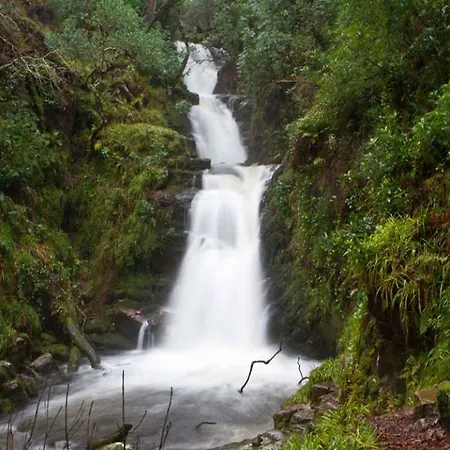 Dromhall كيلارني