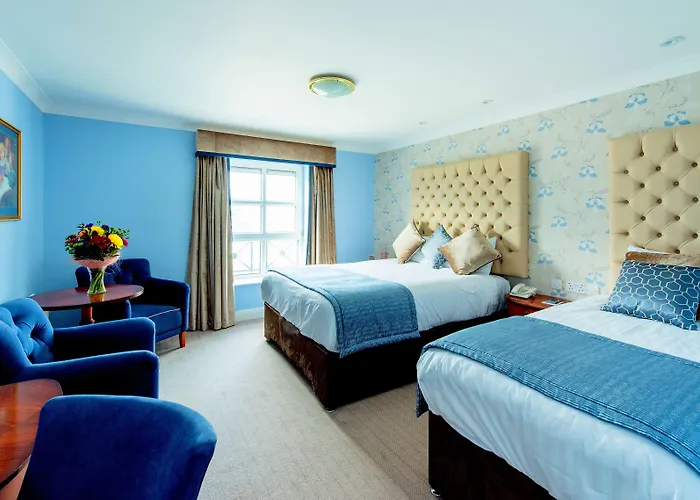 Dromhall Отель 4*